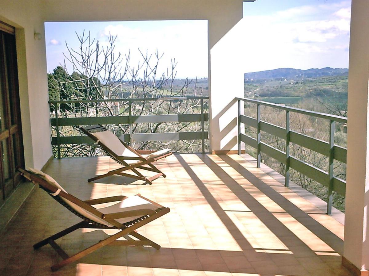 B&B Hollywood Olivadi Exterior foto