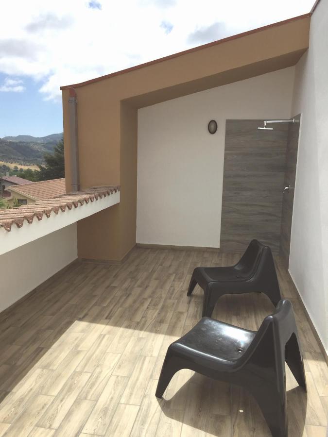 B&B Hollywood Olivadi Exterior foto